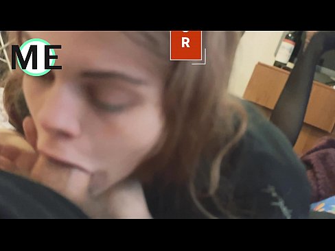 ❤️ Kar në fyt, pantyhose të grisura dhe taka të grisura bukur për t'u takuar ️❌ Porno në sq.dickies-shop.ru ❌